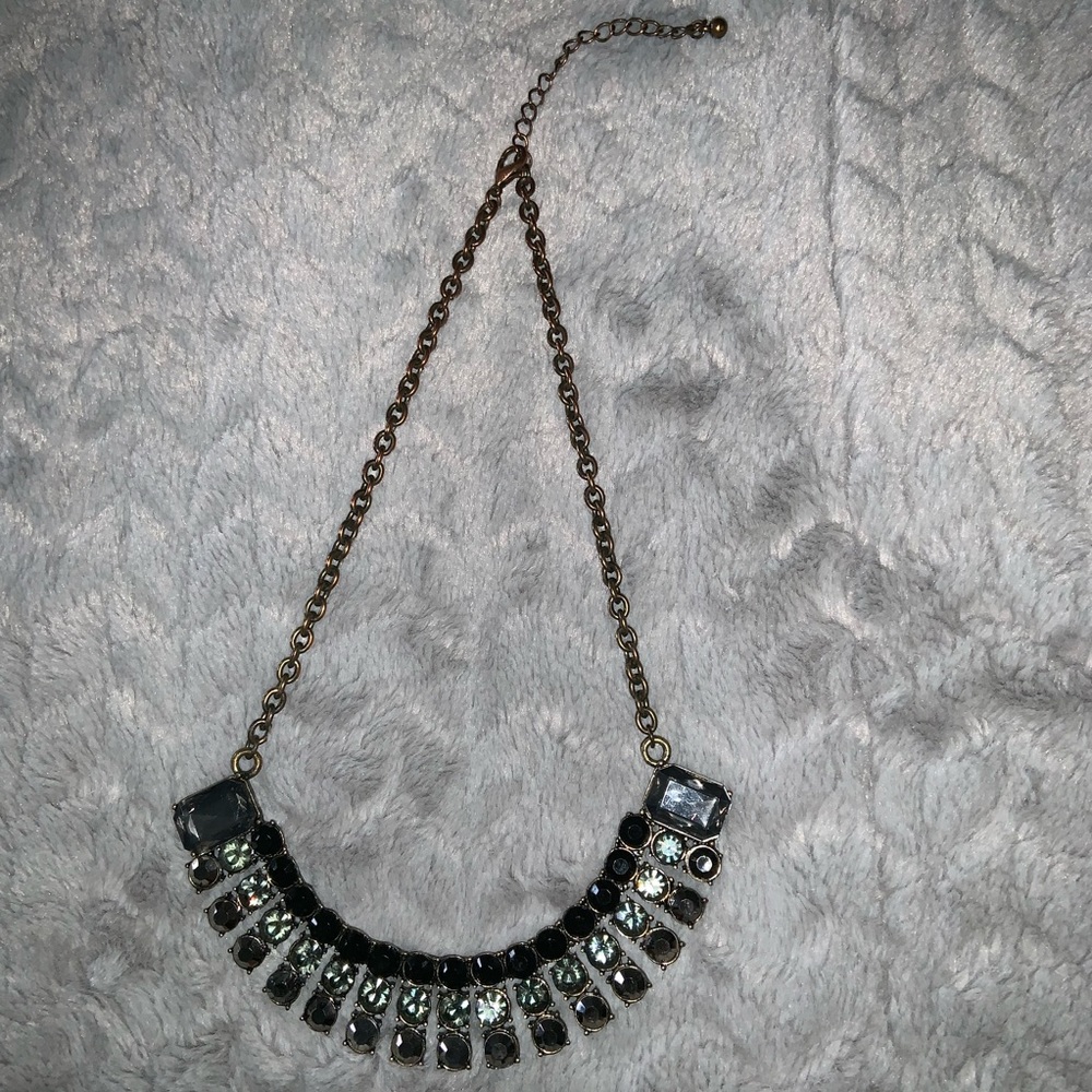 Fashion jewelry black silver stones statement